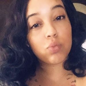 Meet your Posher, Kandii